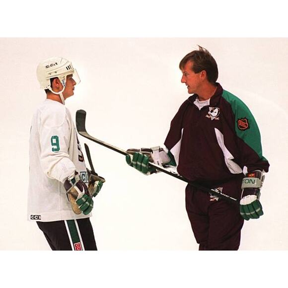 Anaheim Mighty Ducks 90s NUTMEG puffer Campri jacket XL teal purple NHL vintage - Picture 7 of 8